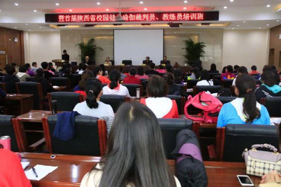 刻苦训练篮球时如何避免受伤的建议_1